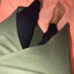 Olive green open skirt ✨